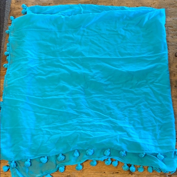 LUCKY BRAND & GAP WOMENS SUMMER SCARVES - SET OF 3 - Picture 4 of 6